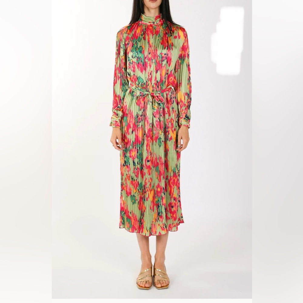 BEULAH STYLE PLEATED MAXI DRESS
